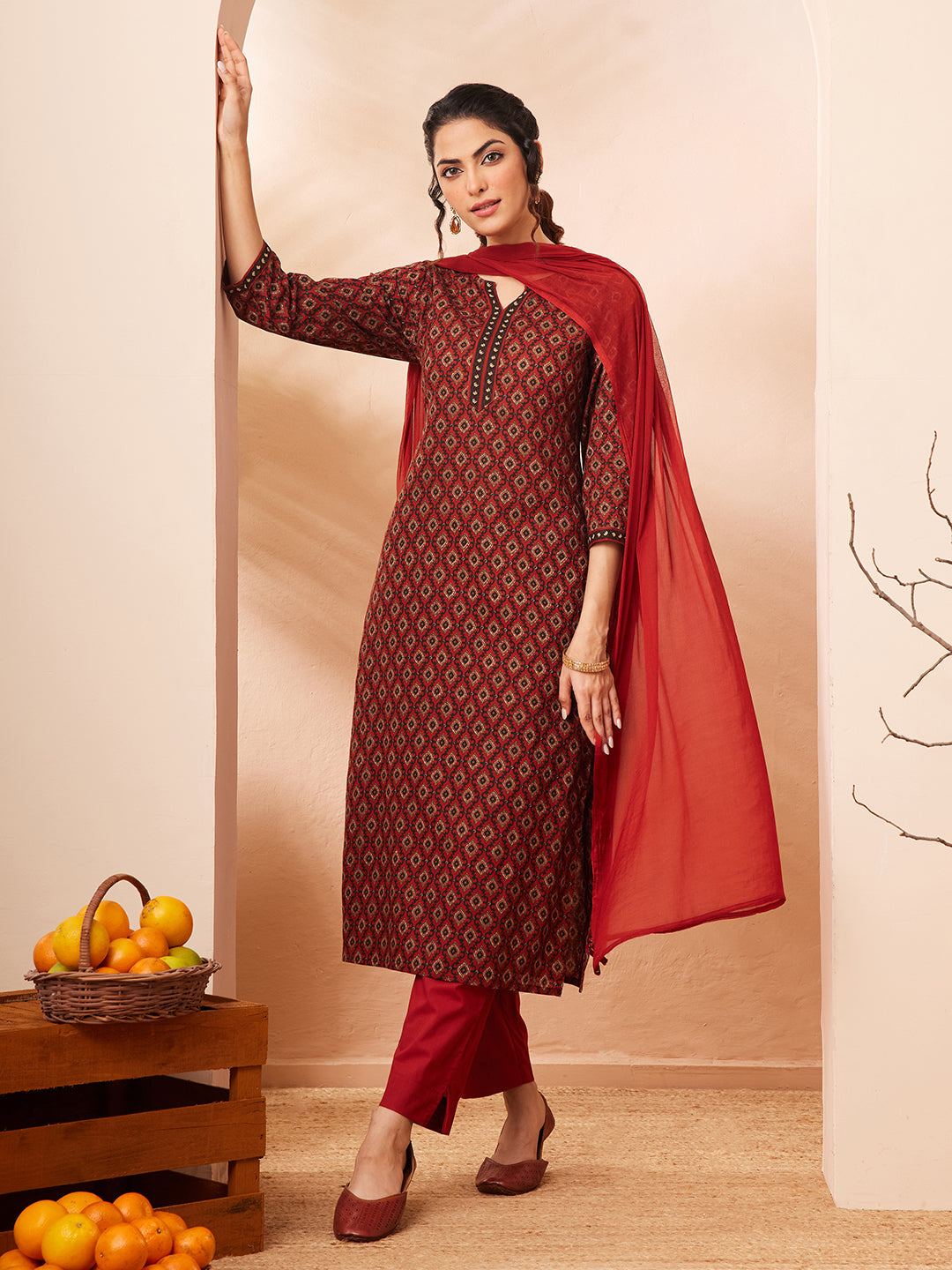 Janasya Women's Rust Pure Cotton Ethnic Motifs Printed Straight Kurta Set