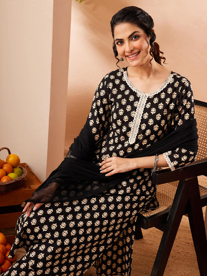 Janasya Women's Black Pure Cotton Floral Printed Straight Kurta Set