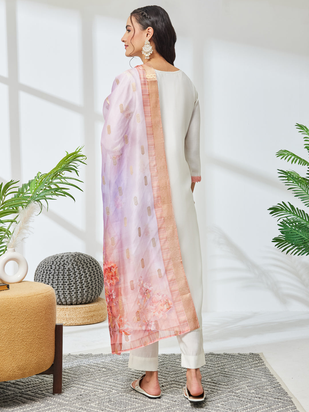 Janasya Women's Off White Chanderi Silk Floral Embroidered Straight Kurta Set