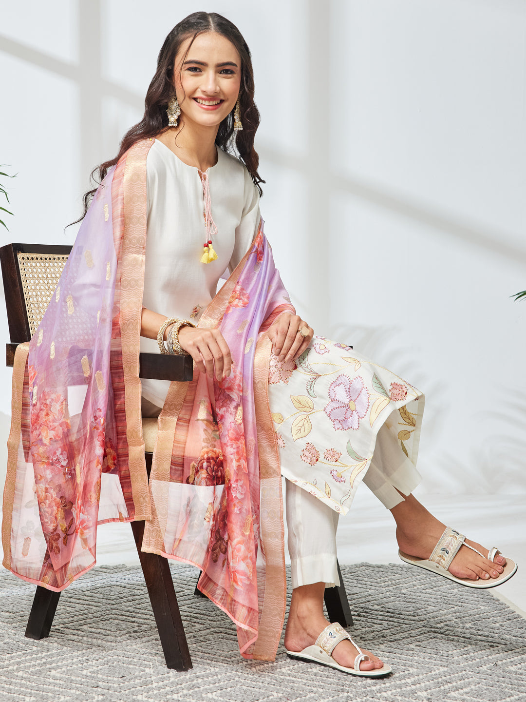 Janasya Women's Off White Chanderi Silk Floral Embroidered Straight Kurta Set