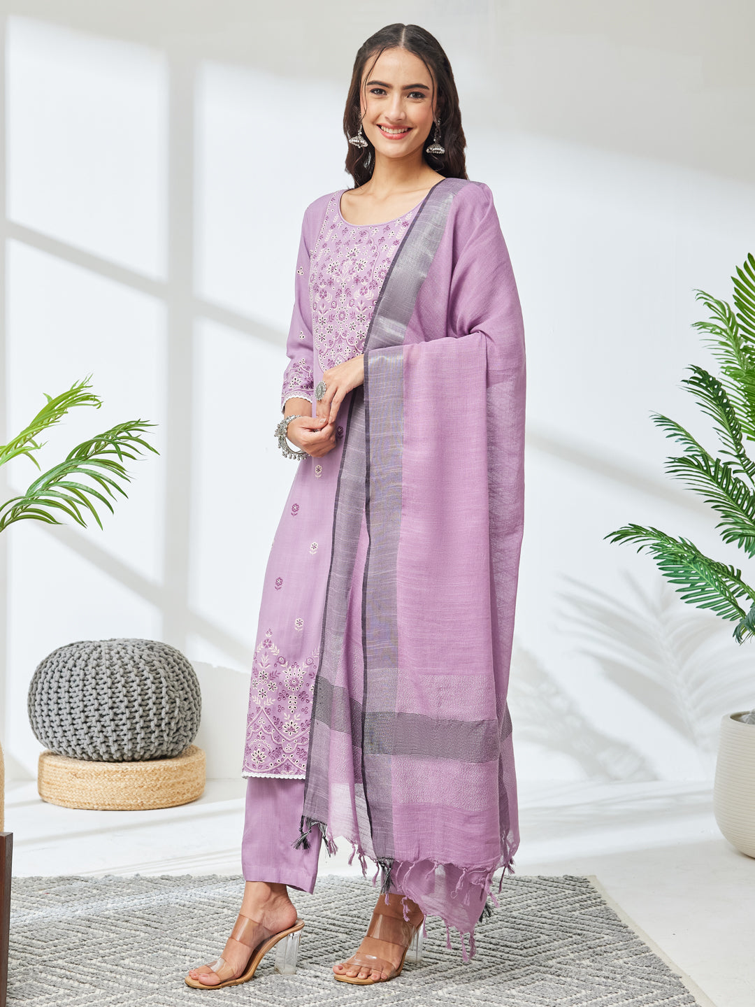 Janasya Women's Lavender Rayon Floral Printed Straight Kurta Set