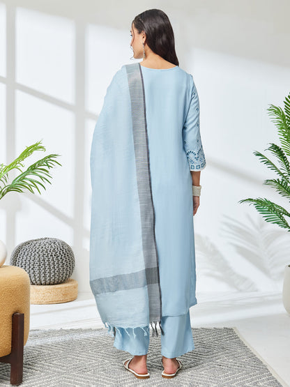 Janasya Women's Sky Blue Rayon Floral Printed Straight Kurta Set
