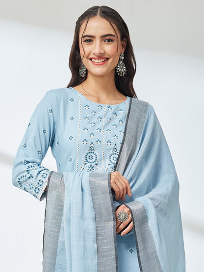 Janasya Women's Sky Blue Rayon Floral Printed Straight Kurta Set