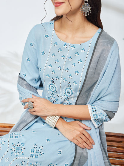 Janasya Women's Sky Blue Rayon Floral Printed Straight Kurta Set
