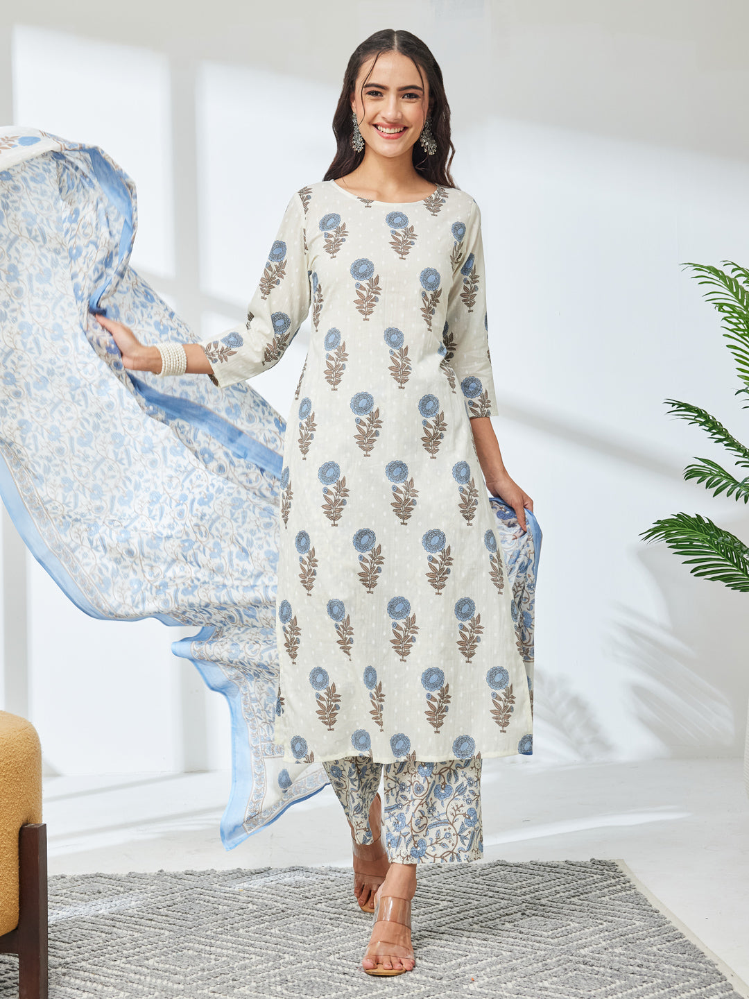 Janasya Women's Off White Pure Cotton Floral Printed Straight Kurta Set