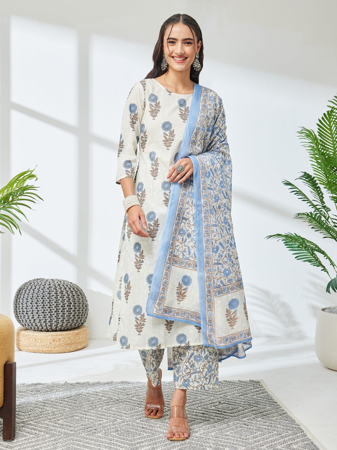 Janasya Women's Off White Pure Cotton Floral Printed Straight Kurta Set