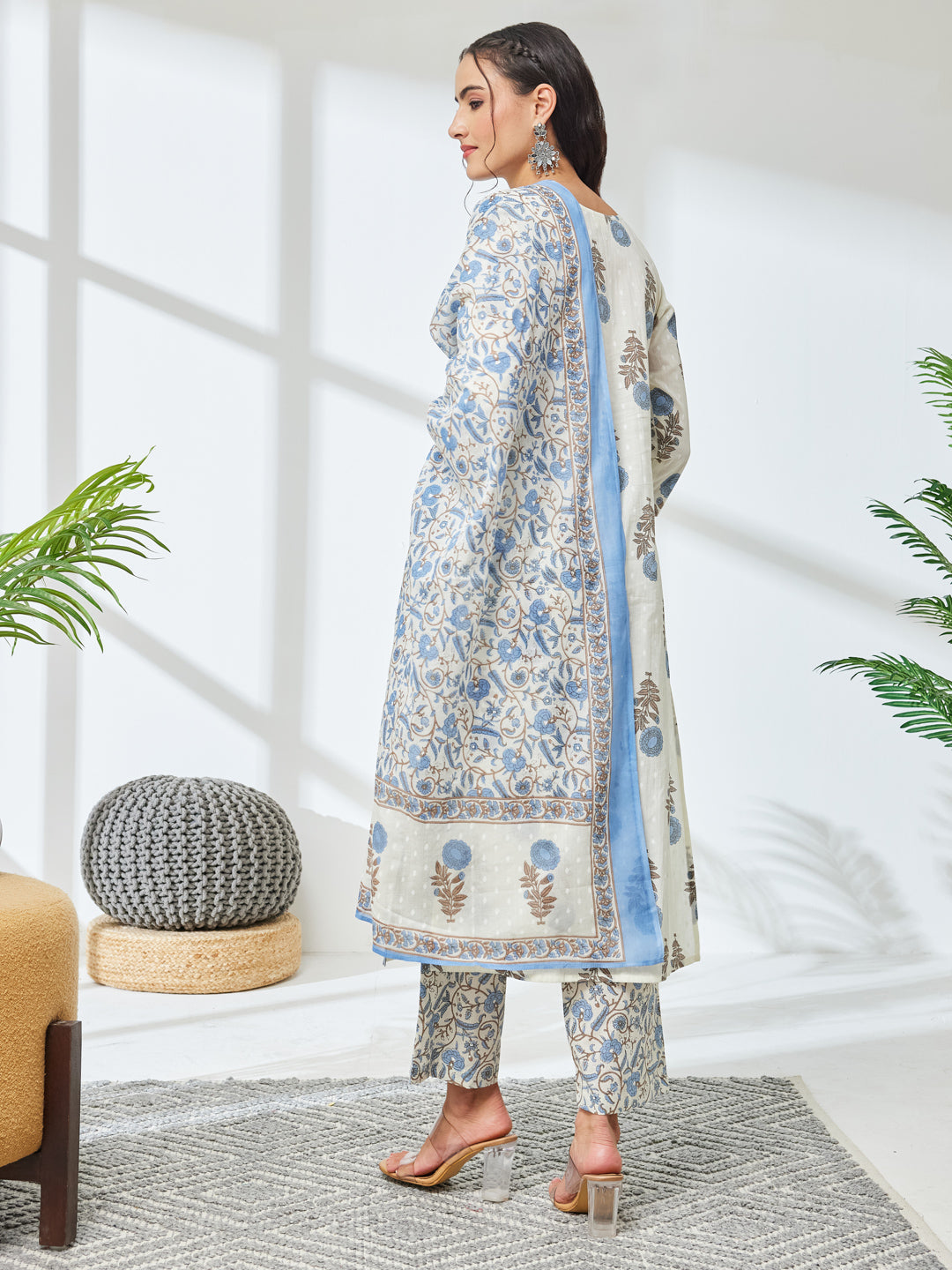 Janasya Women's Off White Pure Cotton Floral Printed Straight Kurta Set