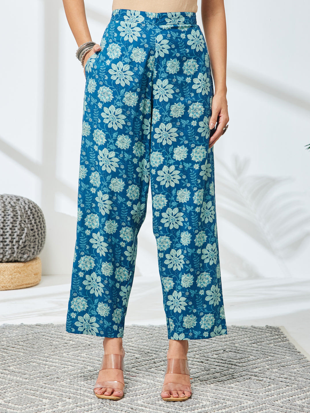Janasya Women's Teal Blue Pure Cotton Floral Printed Straight Kurta Set