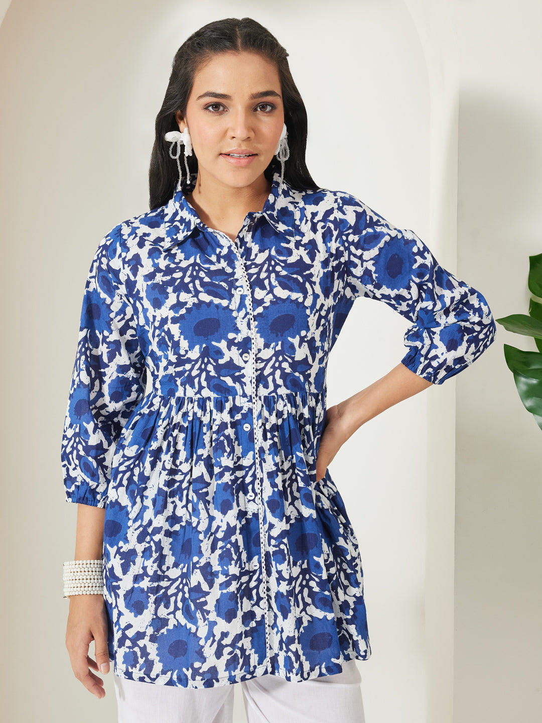Janasya Women's Blue Pure Cotton Abstract Printed Gathered Top