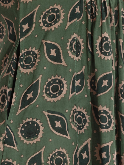 Janasya Women's Green Pure Cotton Geometric Printed A-Line Tunic