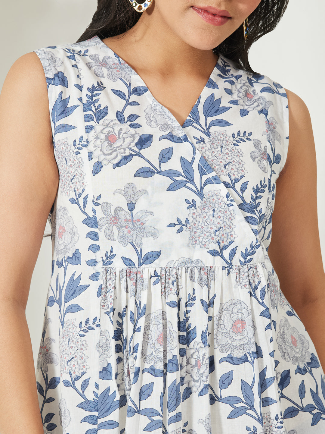 Janasya Women's White Pure Cotton Floral Printed A-Line Tunic