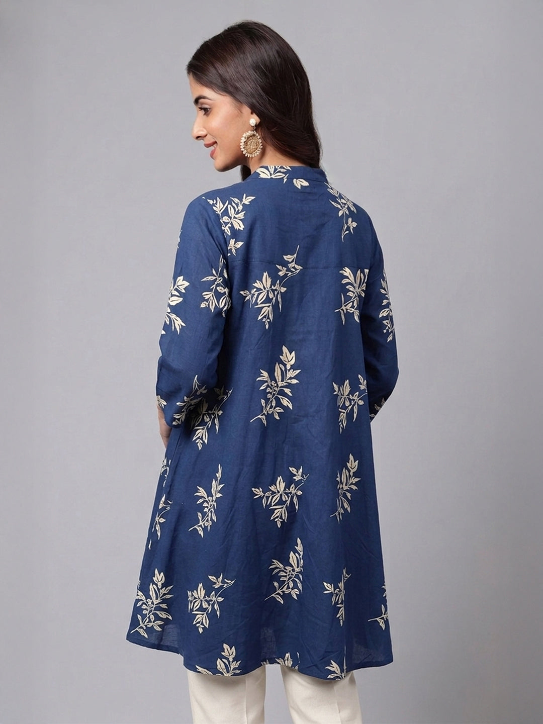 Janasya Women's Navy Blue Pure Cotton Floral Printed A-Line Tunic