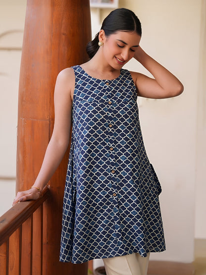 Janasya Women's Blue Pure Cotton Geometric Printed A-Line Tunic