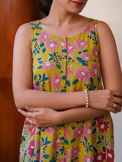 Janasya Women's Yellow Pure Cotton Floral Printed A-Line Tunic