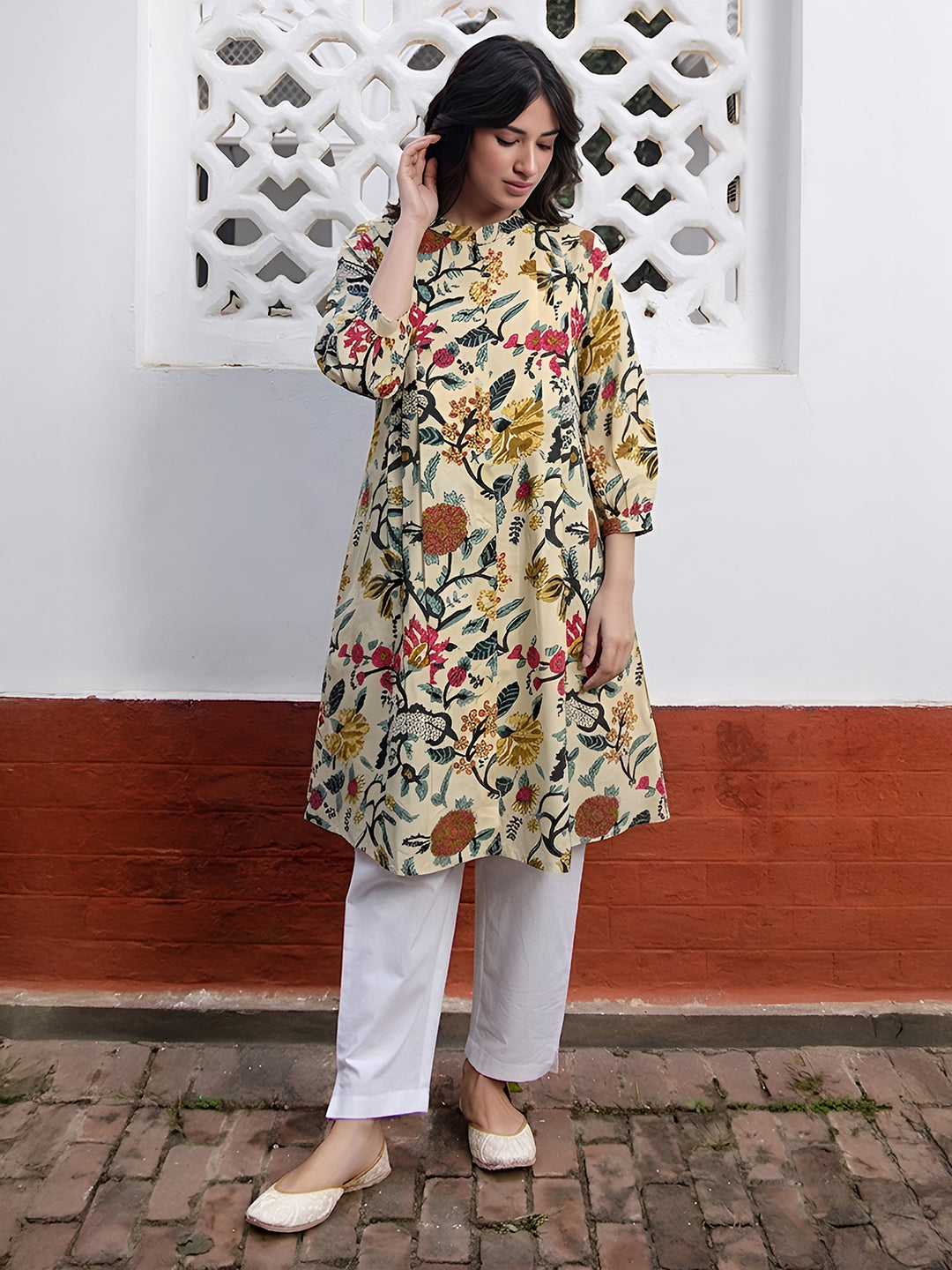 Janasya Women's Beige Pure Cotton Floral Printed A-Line Tunic