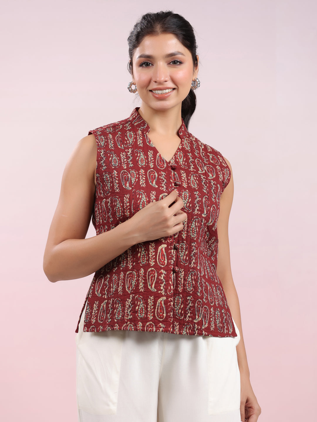 Maroon Pure Cotton Paisley Printed Quilted Regular Vest Jacket