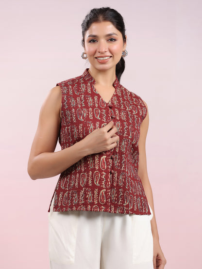 Maroon Pure Cotton Paisley Printed Quilted Regular Vest Jacket