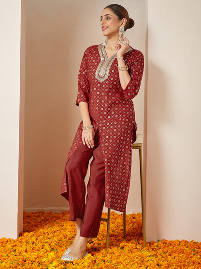 Janasya Women's Maroon Chanderi Silk Embellished Gold Printed Front Slit Kurta Pant Set