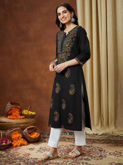 Janasya Women's Black Pure Cotton Paisley Printed Straight Kurta Set