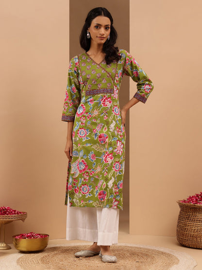 Janasya Women's Green Pure Cotton Floral Printed Straight Kurta