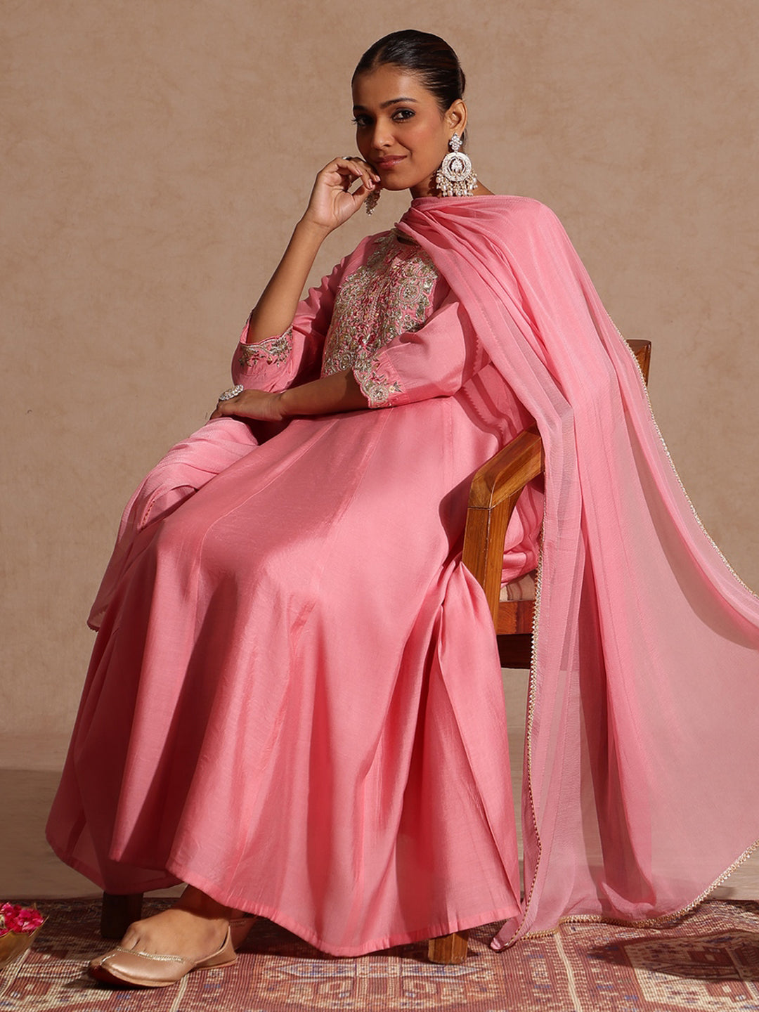 Janasya Women's Light Pink Chanderi Silk Zari Yoke Embroidered Anarkali Kurta Set