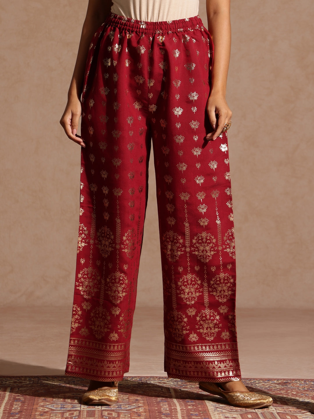 Janasya Women's Maroon Chanderi Silk Zari Embroidered Gold Printed Straight Kurta Set