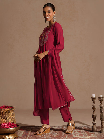 Janasya Women's Red Silk Blend Embroidered Straight Kurta Set