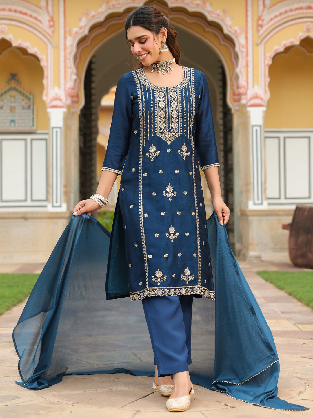 Janasya Women's Teal Blue Silk Blend Zari Embroidered Straight Kurta Set