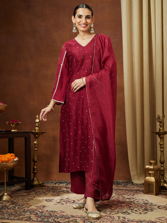 Janasya Women's Maroon Silk Blend Embellished Straight Kurta Set