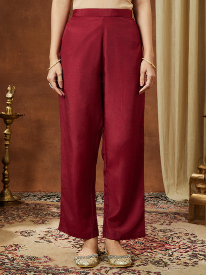 Janasya Women's Maroon Silk Blend Embellished Straight Kurta Set