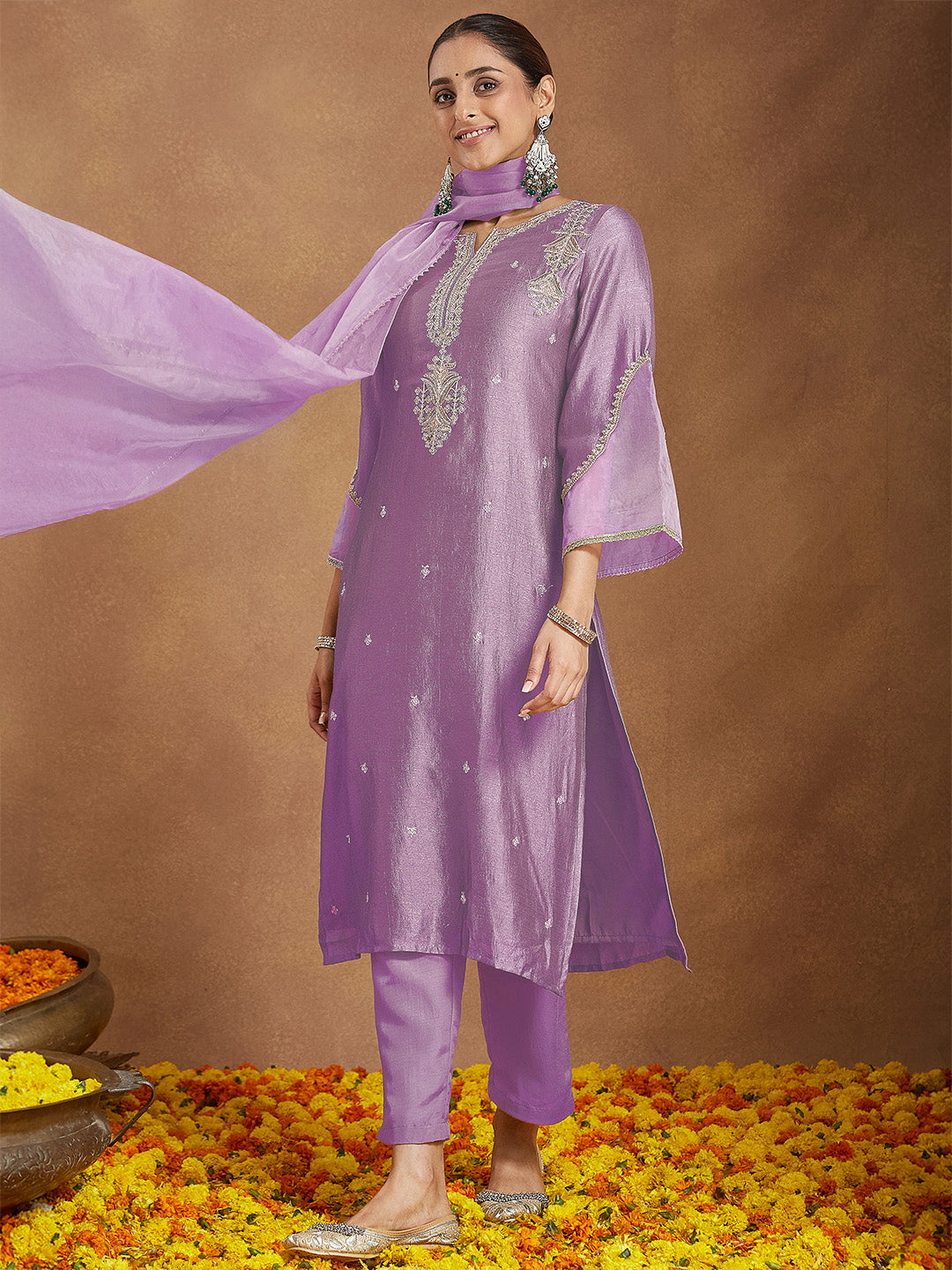Janasya Women's Lavender Silk Blend Zari Embroidered Straight Kurta Set