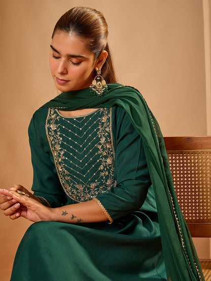 Janasya Women's Bottle Green Chanderi Silk Floral Embroidered A-Line Kurta Set