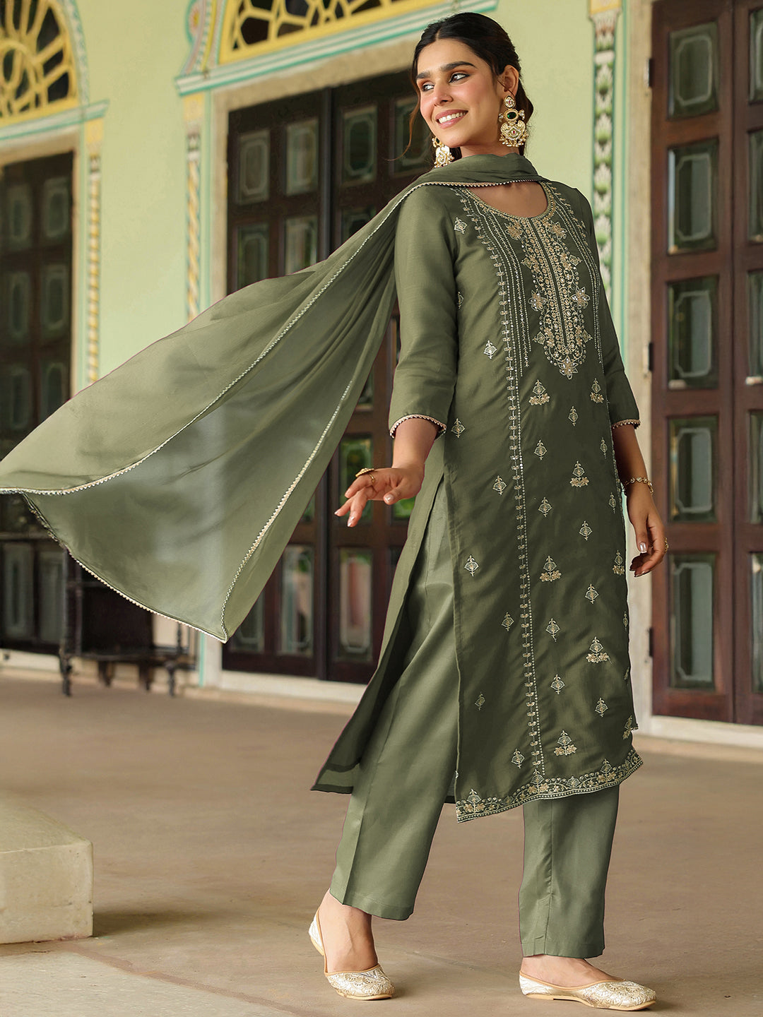 Janasya Women's Sage Green Silk Blend Zari Embroidered Straight Kurta Set