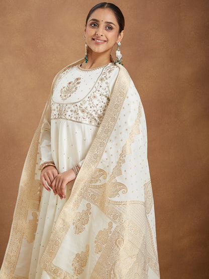 Janasya Women's Off White Chanderi Silk Embroidered A-line Kurta Set