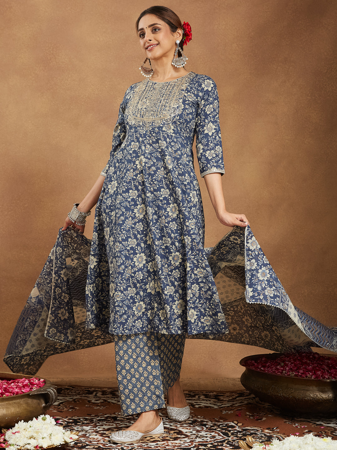 Janasya Women's Blue Pure Cotton Floral Printed Anarkali Kurta Set