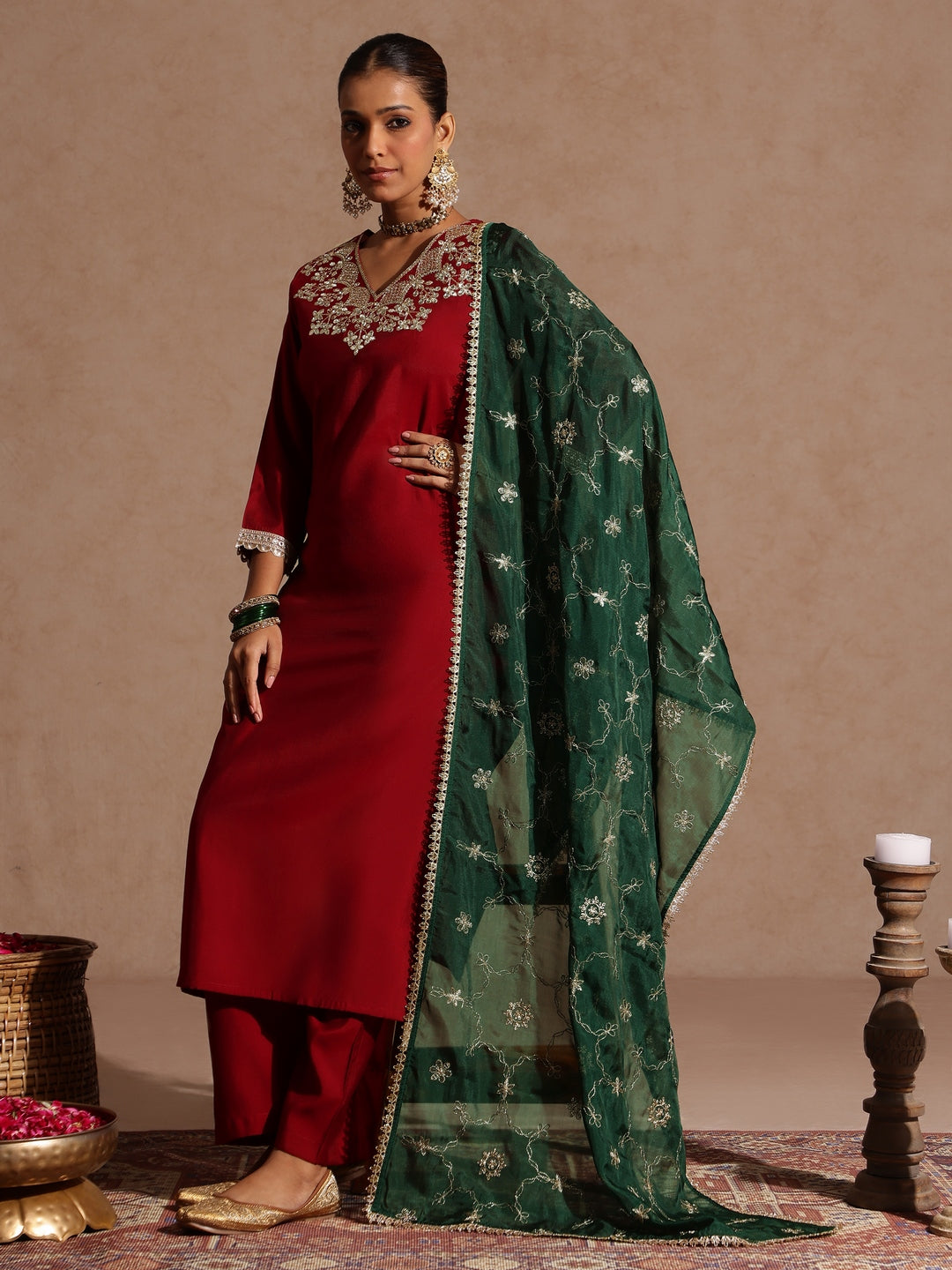 Janasya Women's Maroon Silk Blend Zari Embroidered Straight Kurta Set