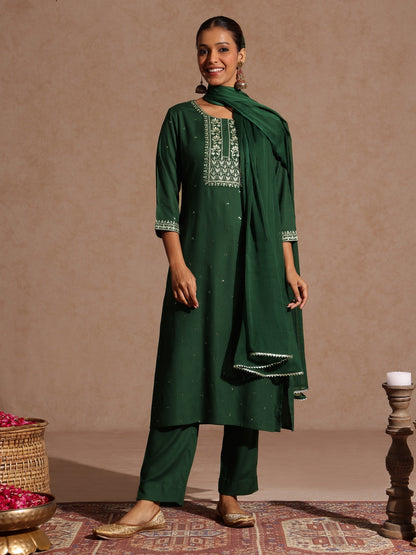 Janasya Women's Maroon Rayon Yoke Embroidered Sequinned Straight Kurta Set With Dupatta
