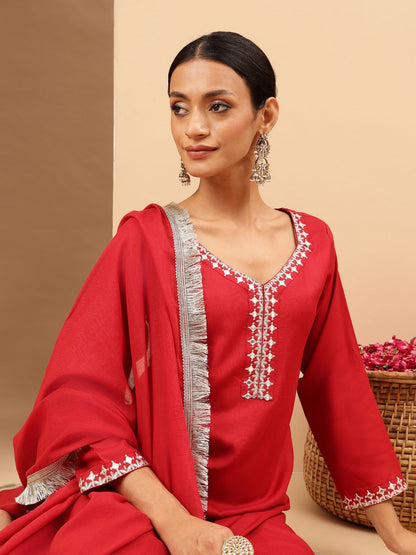 Janasya Women's Maroon Rayon Yoke Embroidered Straight Kurta Set