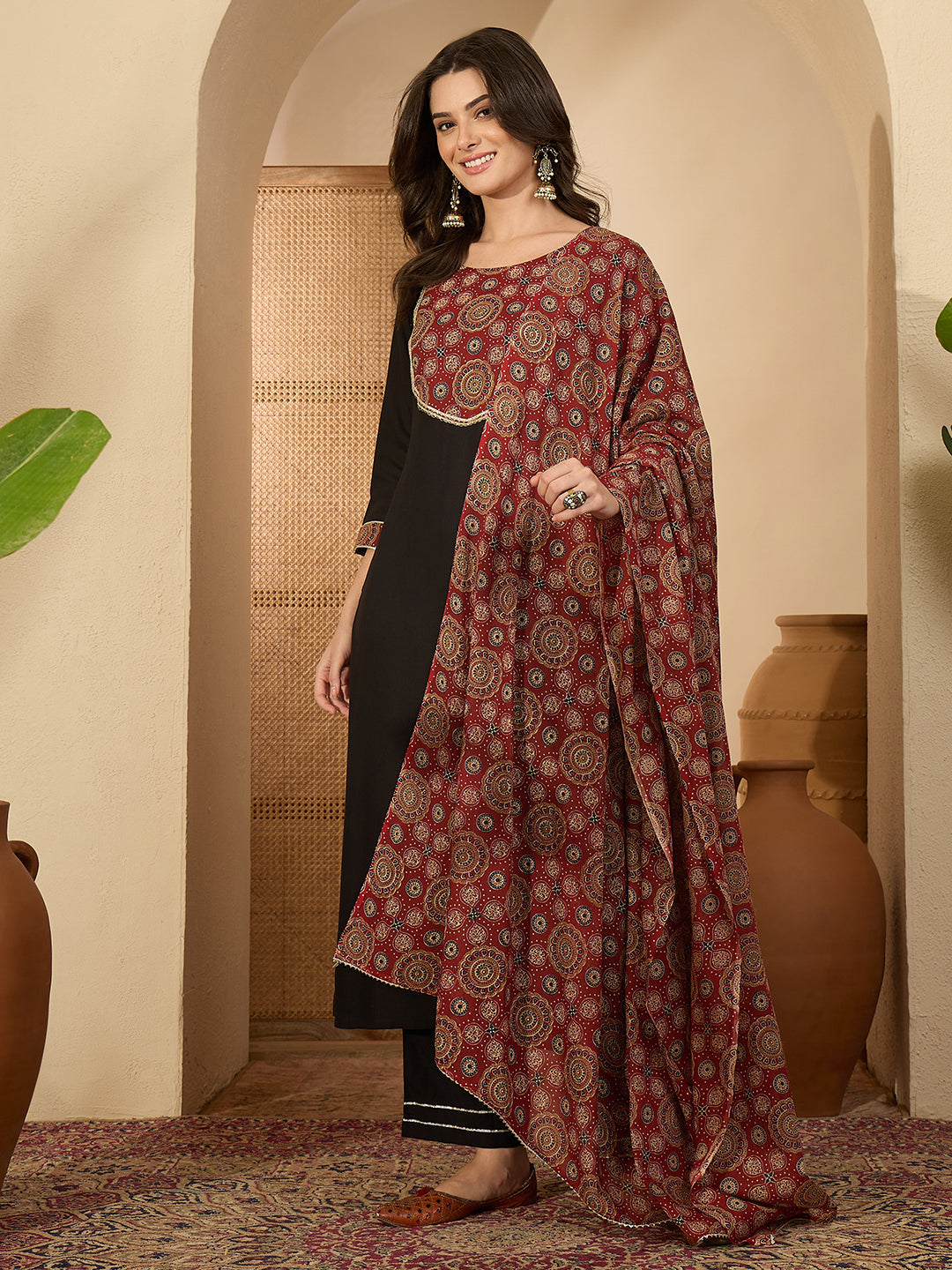Janasya Women's Black Rayon Ajrakh Printed Straight Kurta Set