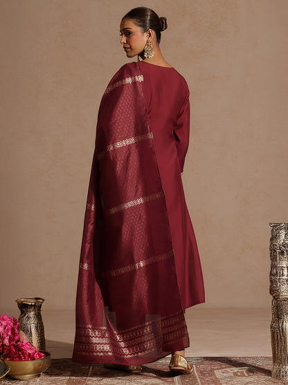 Janasya Women's Maroon Chanderi Silk Yoke Embroidered Straight Kurta Set