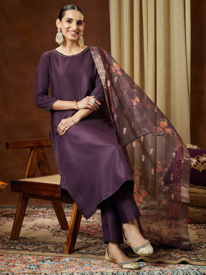 Janasya Women's Wine Cotton Blend Solid Straight Kurta Set With Printed Dupatta