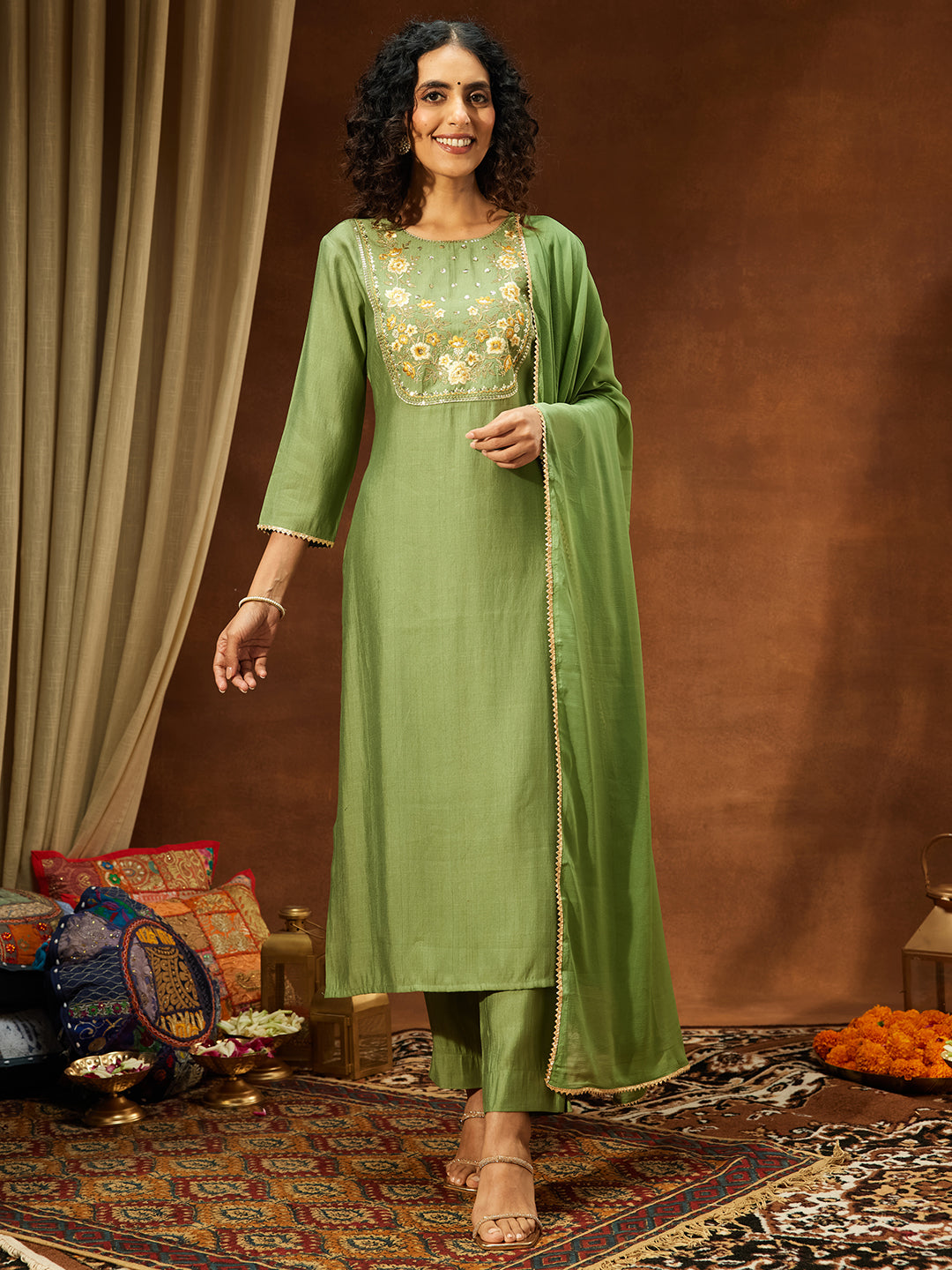 Janasya Women's Sage Green Silk Blend Zari Yoke Embroidered Straight Kurta Set