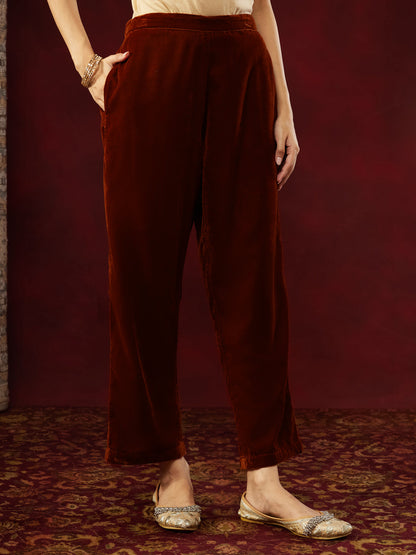 Janasya Women's Brown Velvet Zari Yoke Embroidered Straight Kurta Set