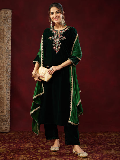 Janasya Women's Bottle Green Velvet Yoke Embroidered Straight Kurta Set