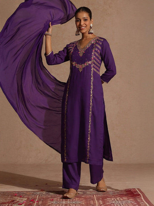 Janasya Women's Purple Silk Blend Embroidered Straight Kurta Set