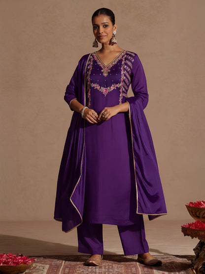 Janasya Women's Purple Silk Blend Embroidered Straight Kurta Set