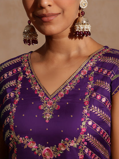 Janasya Women's Purple Silk Blend Embroidered Straight Kurta Set