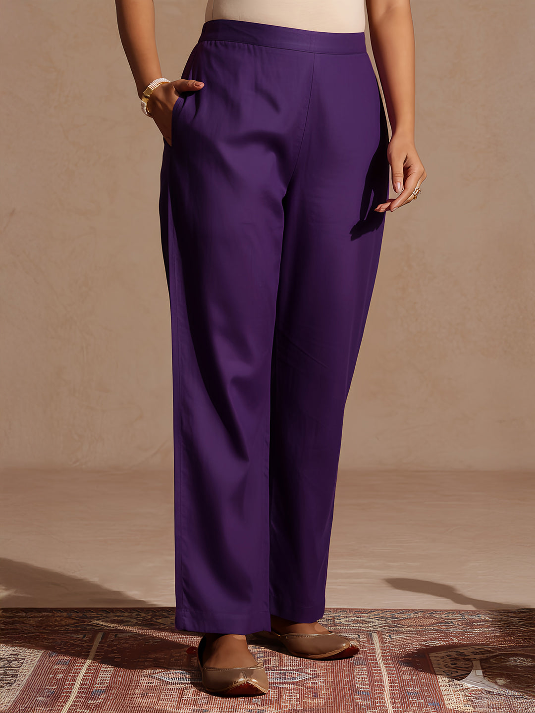 Janasya Women's Purple Silk Blend Embroidered Straight Kurta Set