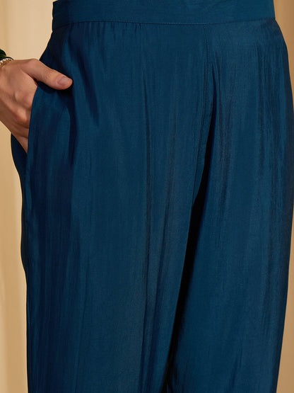 Janasya Women's Teal Blue Chanderi Silk Yoke Design Straight Kurta Set