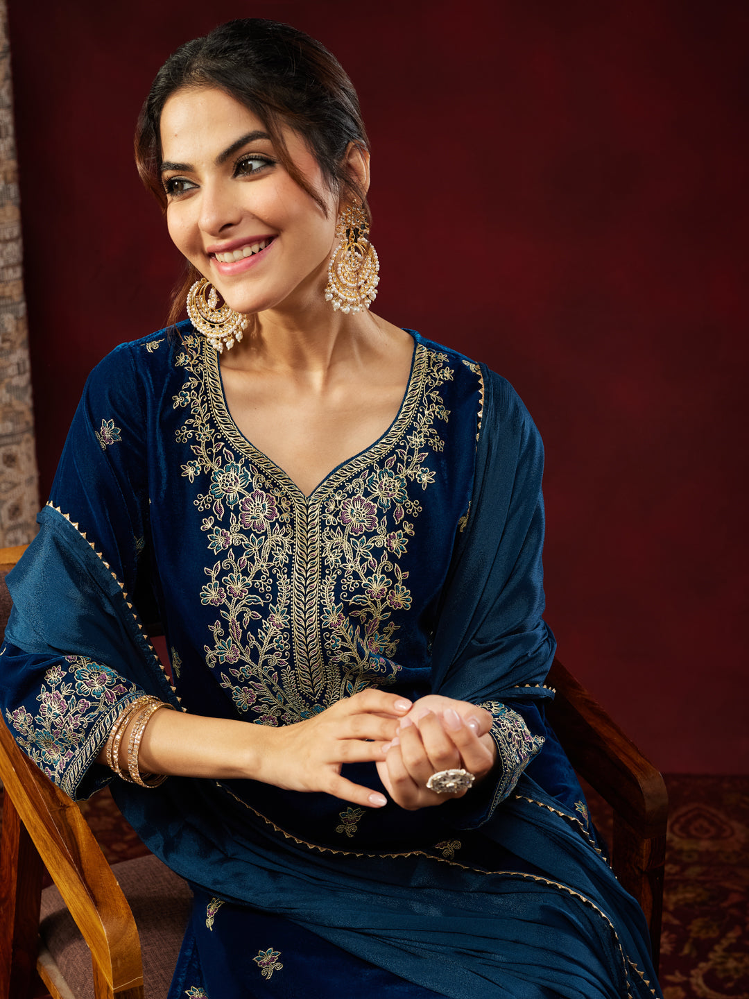 Janasya Women's Teal Blue Velvet Embellished Gold Printed Straight Kurta Set